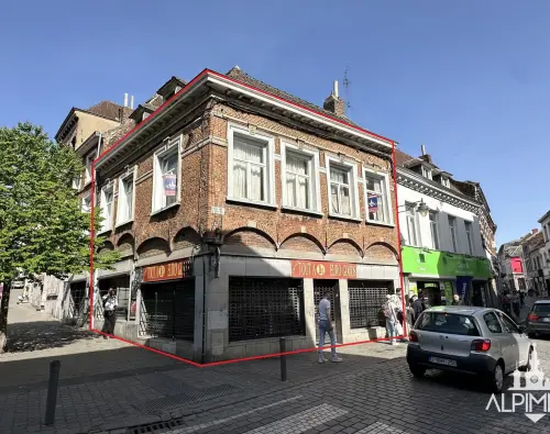 Immeuble commercial