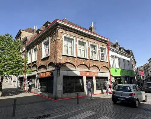 Immeuble commercial